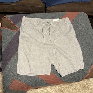 H&M flat front shorts